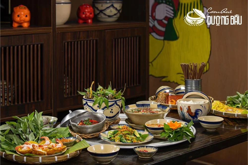 Thực đơn của quán đa dạng với nhiều món ăn Việt Nam truyền thống