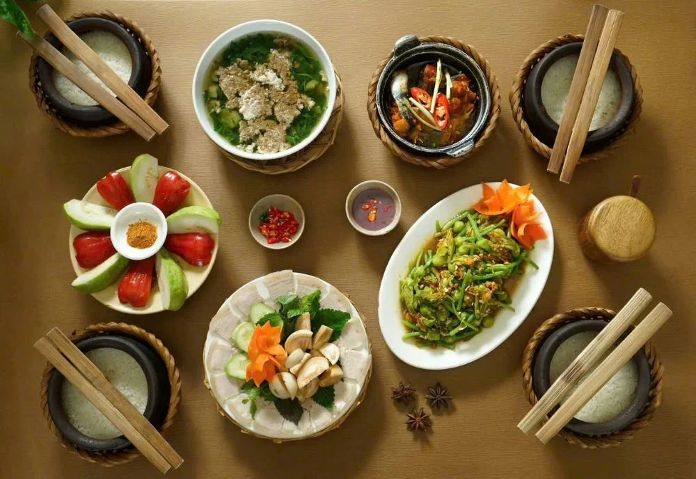 Cơm niêu Chị Dậu – quán ăn chuẩn cơm mẹ nấu