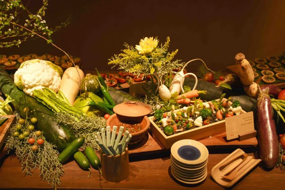 The menu from Hum Signature