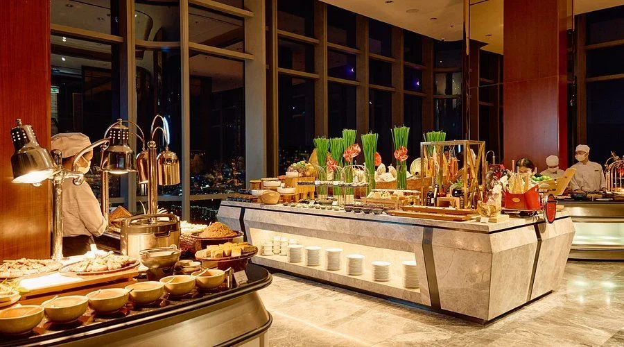 Luxury style from Oriental Pearl Restaurant.