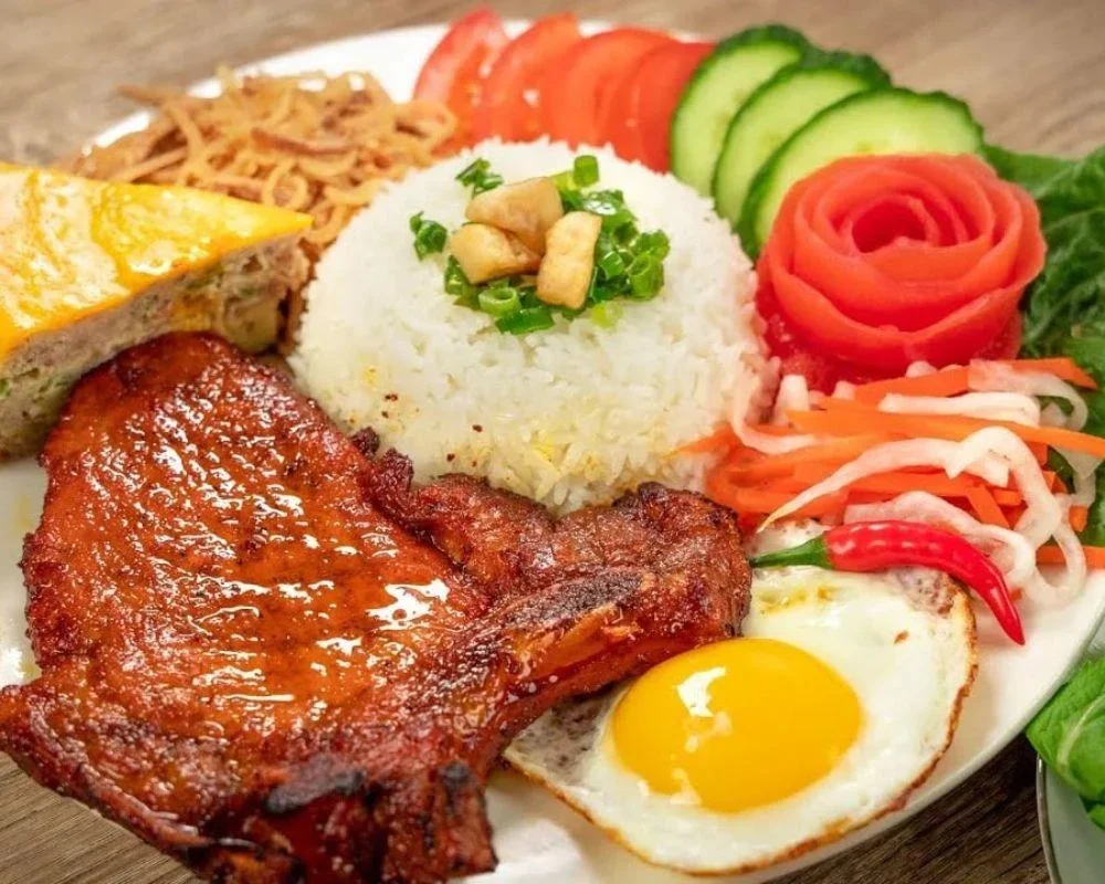 Broken rice is a delicious and famous dish in Ho Chi Minh City.