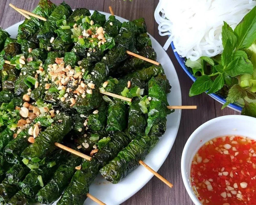 Bo La Lot is perfect for family or friend gatherings.