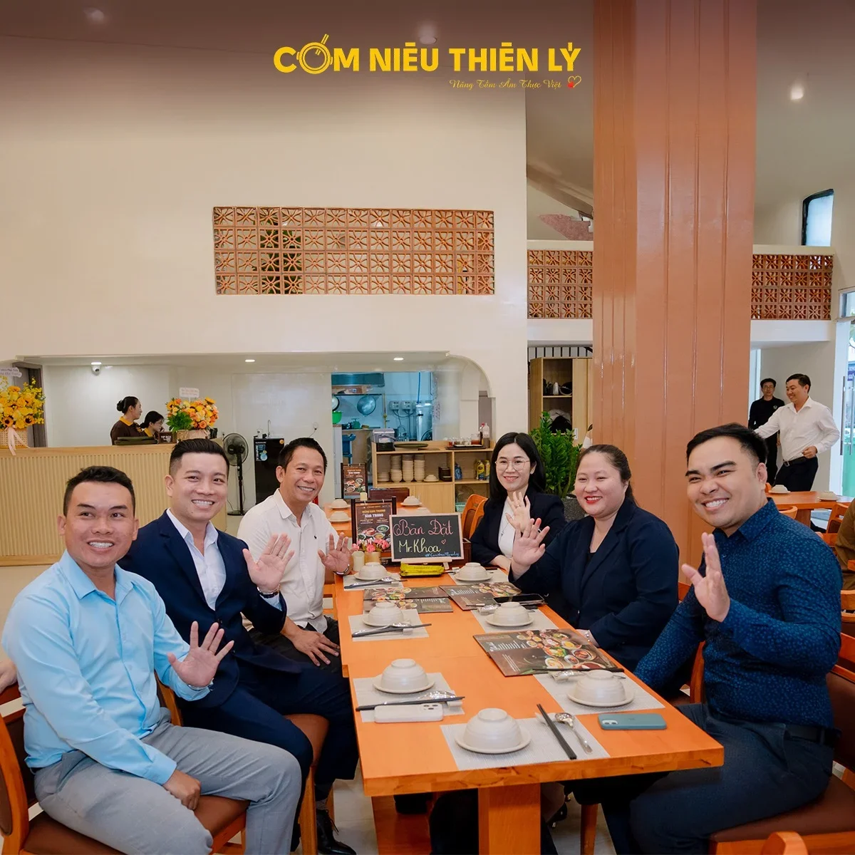 Nhà hàng cơm niêu ngon